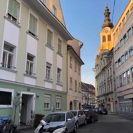 Apstay ǀ Free Parking & Self Check-in Apartamento Graz