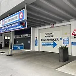 Apstay ǀ Parking Option & Self Check-in * Graz