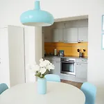 Apstay ǀ Parking Option & Self Check-in Apartment *