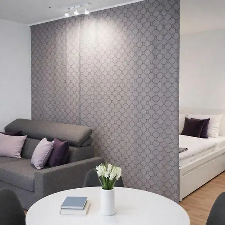 Apstay ǀ Parking Option & Self Check-in Graz