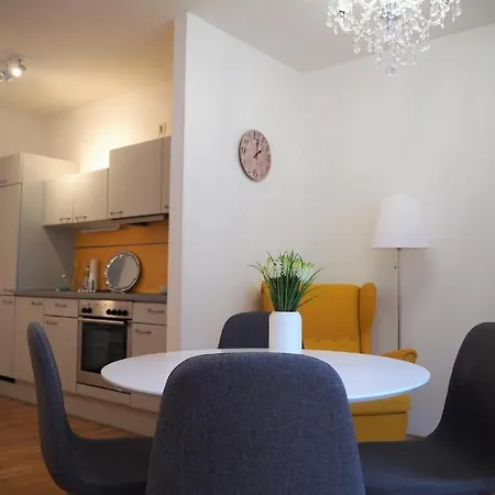 Apstay ǀ Parking Option & Self Check-in Appartement