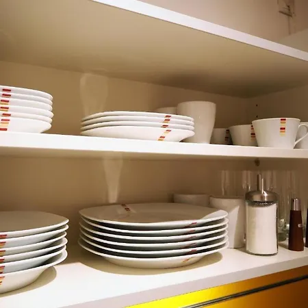 Apstay ǀ Parking Option & Self Check-in * Graz