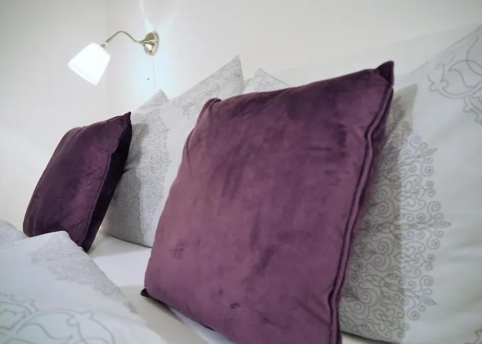 Apstay ǀ Parking Option & Self Check-in * Graz